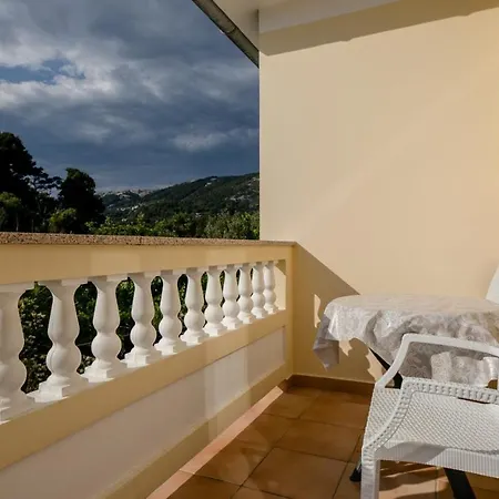 Ljubica Banjol Guest house